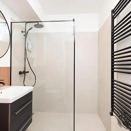 Dandelion Elegance Appartement