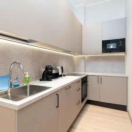 Dandelion Elegance Apartment