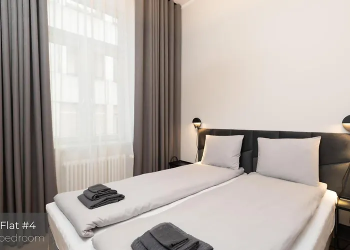 Dandelion Elegance Riga