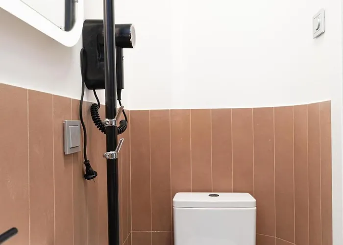 Dandelion Elegance * リガ